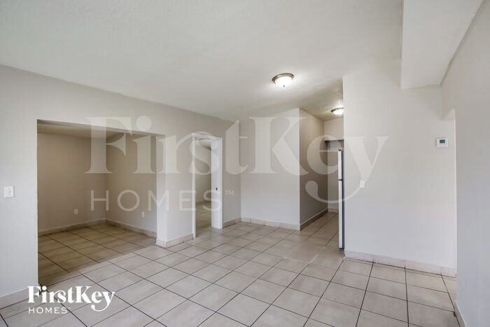 3611 Nw 178th St - Photo 2 of 16