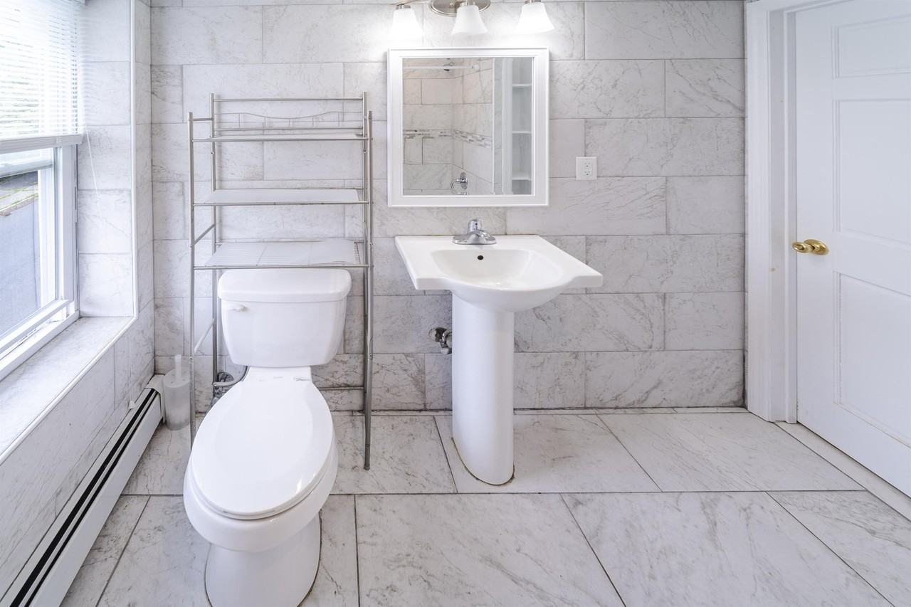 136 9th Street - Photo 7 of 50