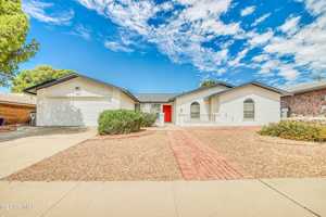 featured image of 853 El Parque Dr