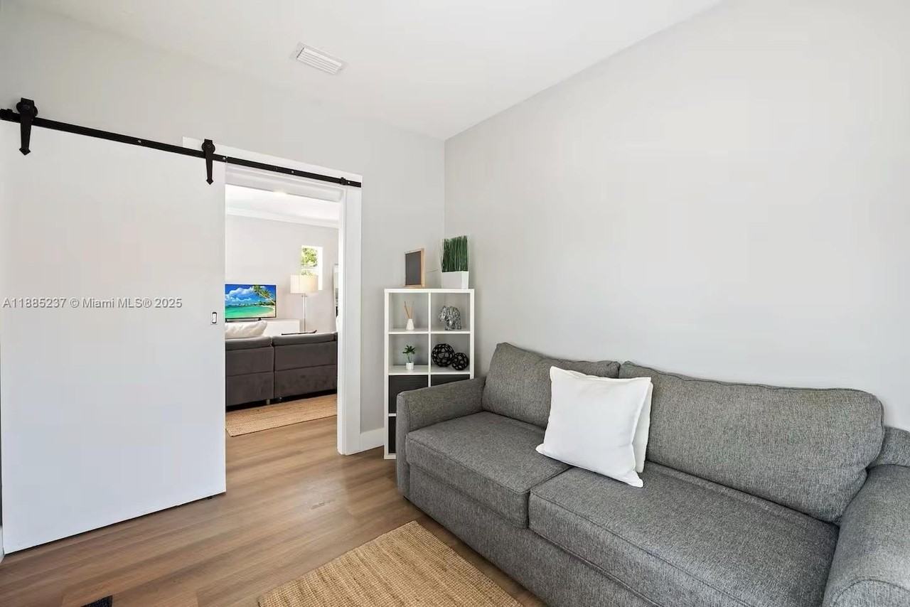 4711 N Miami Ave - Photo 7 of 14