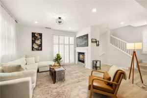 featured image of 1 Agave Ct