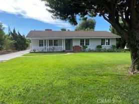 926 W Valencia Mesa Dr - Photo 1 of 1