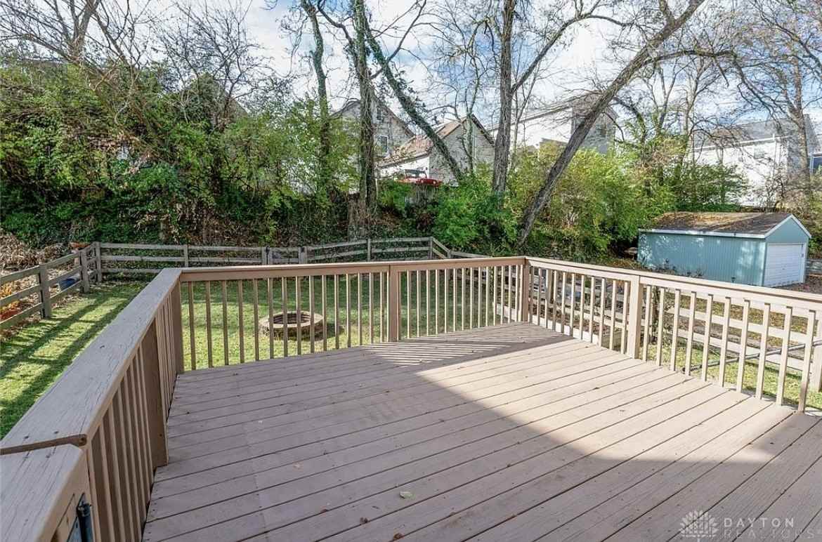 3011 Paul Street - Photo 2 of 17