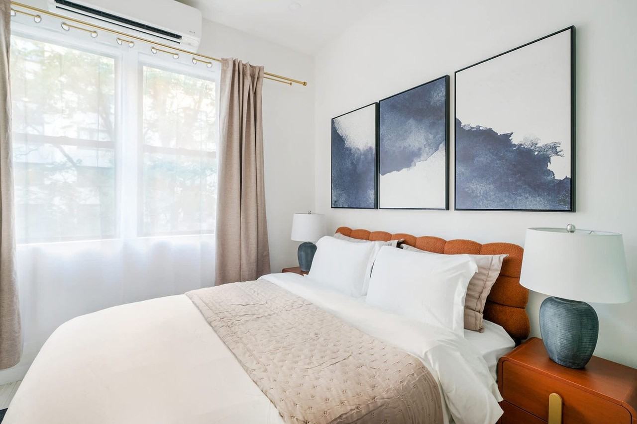 317W E 14th St #1295151P - Photo 6 of 27