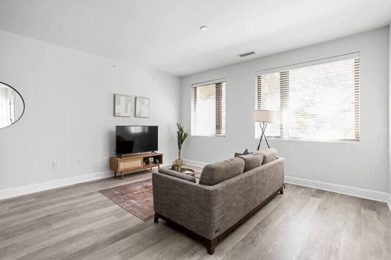 5858 North College Avenue - Photo 3 of 29