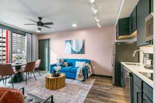 611 Commerce St - Photo 1 of 1