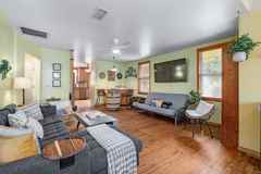 35 Desoto Pl - Photo 1 of 1