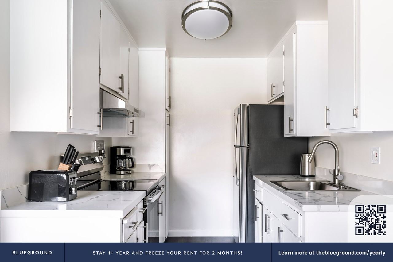 1941 California Street #2032 - Photo 7 of 20