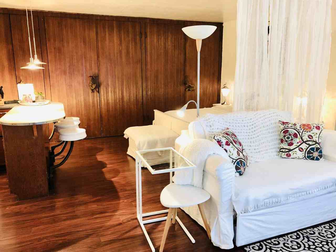 4136 Beach Drive Southwest #1293683P - Photo 3 of 34