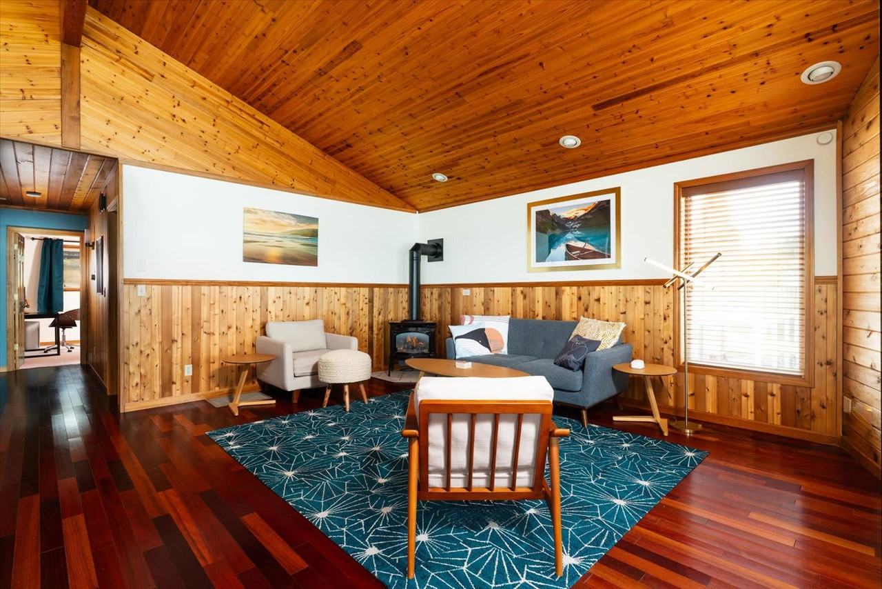 3159 Saratoga Road #1299042P - Photo 3 of 41