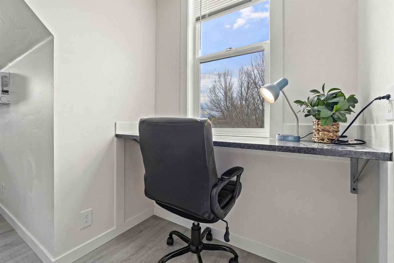 523 18th Avenue South #1308965P - Photo 4 of 25