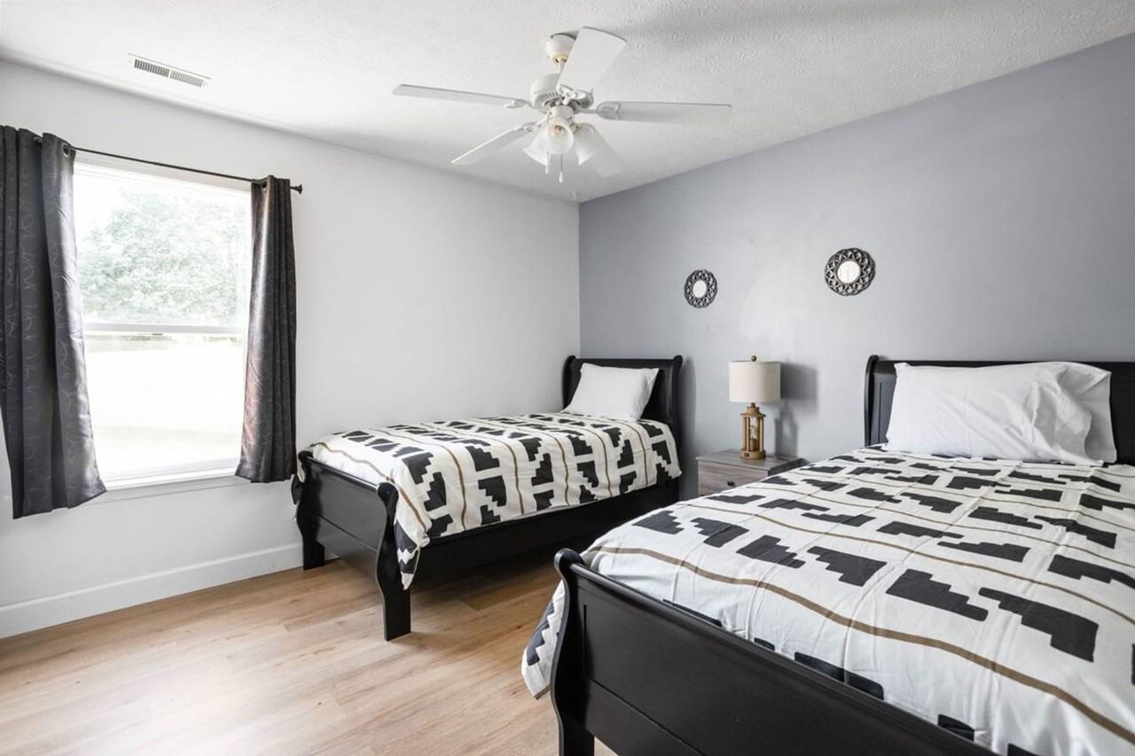 3202 Grandview Way #1303753P - Photo 7 of 41