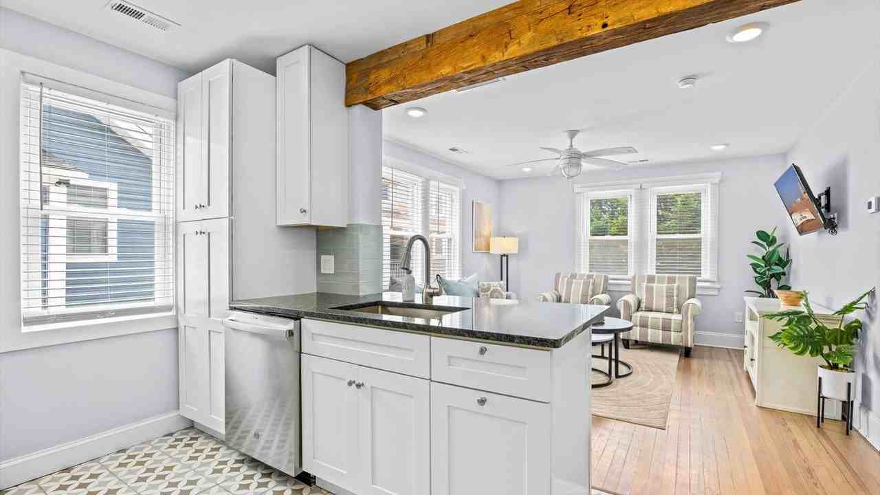 54 Wesley Rd #1308993P - Photo 3 of 21