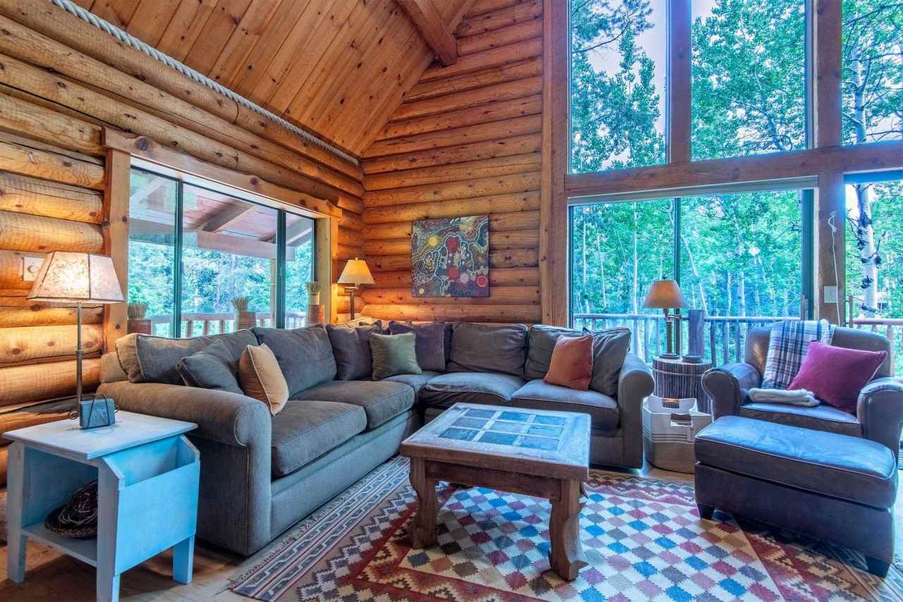 7204 Pine Tree Road #1310736P - Photo 3 of 45