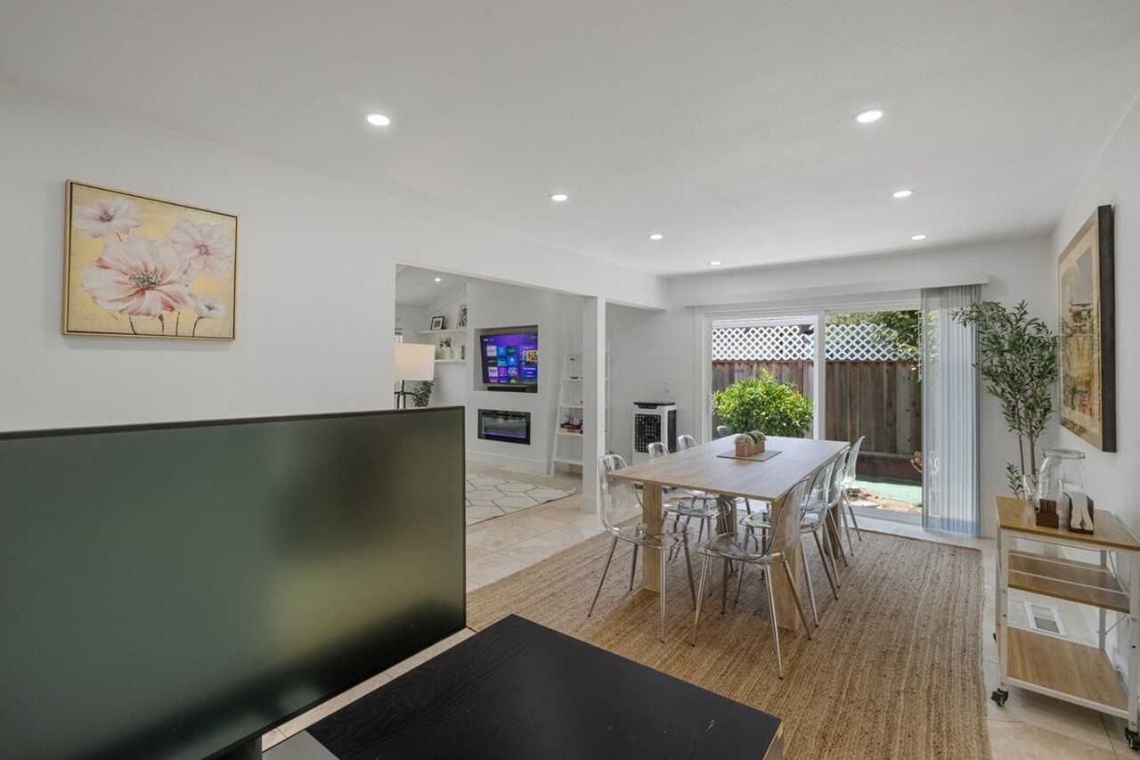 398 Pinehurst Ave #1310556P - Photo 7 of 40