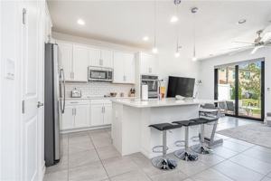 featured image of 9501 Glider Way