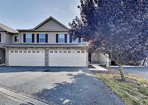 125 Surrey Ct - Photo 1 of 1