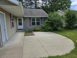 featured image of 217 E Center St