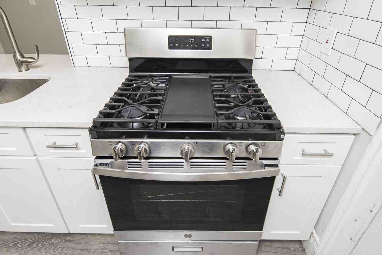 1820 Highland Ave #2 - Photo 4 of 27