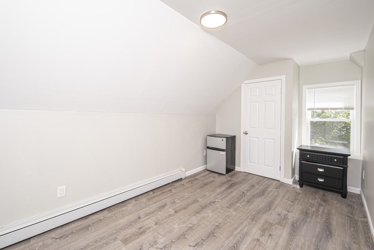 1820 Highland Ave #2 - Photo 7 of 27