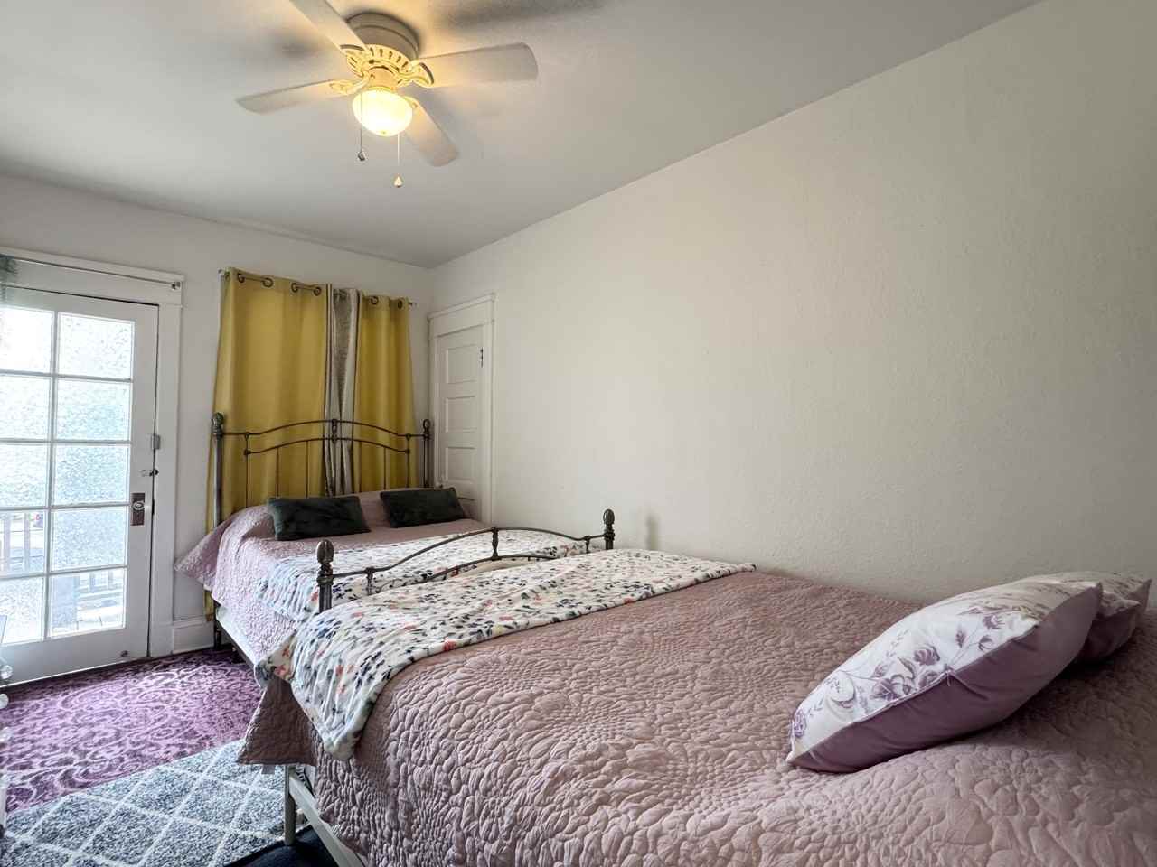 512 West 39th Terrace #2 - Photo 2 of 15