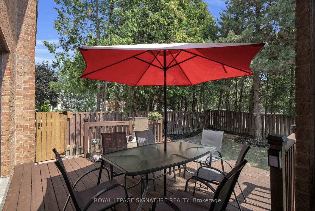 34 Barclay Court - Photo 4 of 25