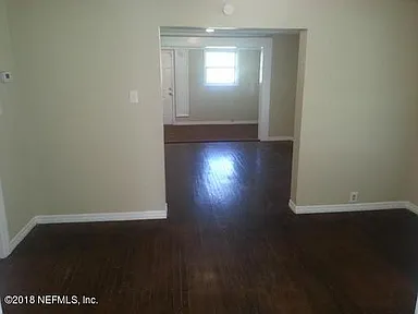 3004 W 16th St #1 - Photo 4 of 9