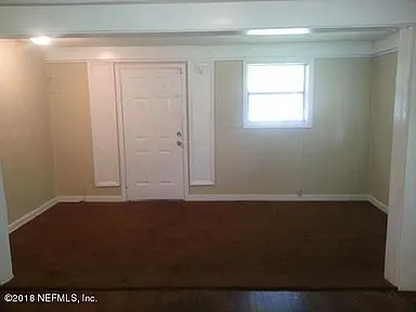 3004 W 16th St #1 - Photo 7 of 9