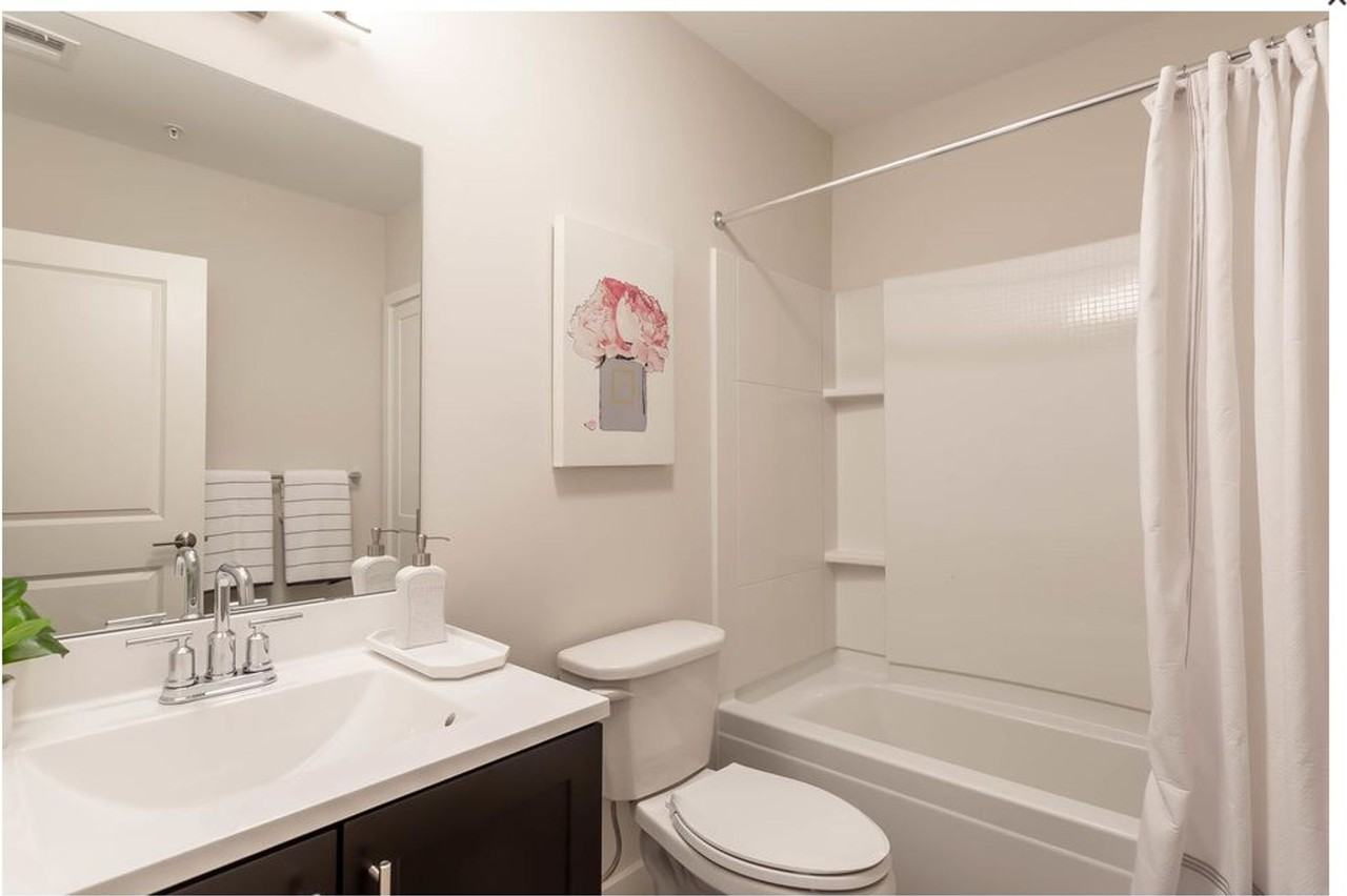 Trail Run Apartments - Photo 4 of 17