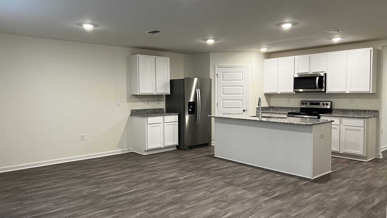 23871 Unbridled Loop - Photo 4 of 10