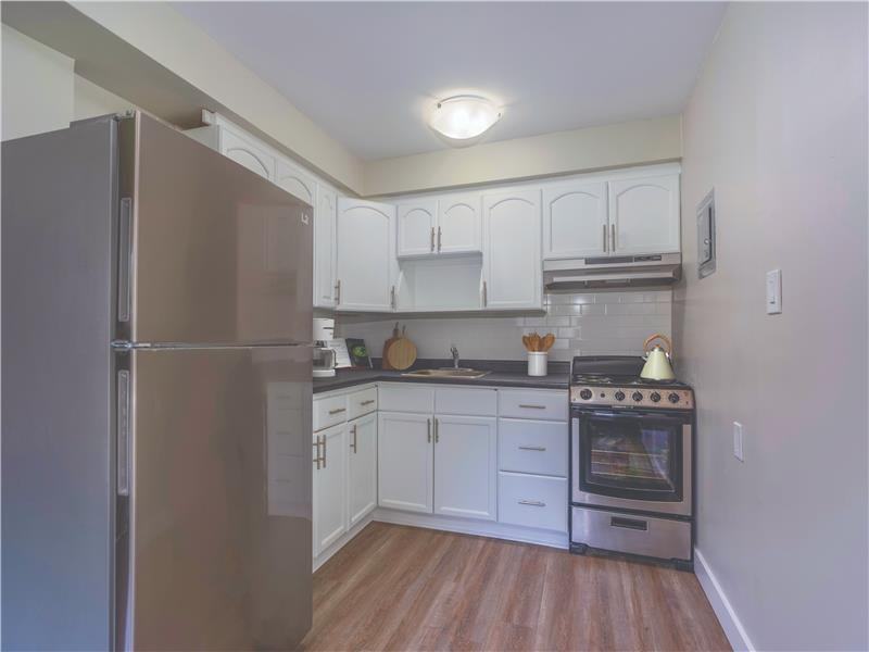 116 Second Avenue - Photo 3 of 7