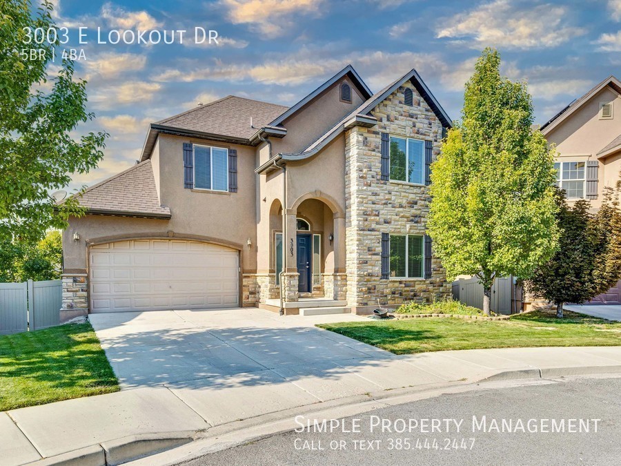 3003 E Lookout Dr - Photo 3 of 33