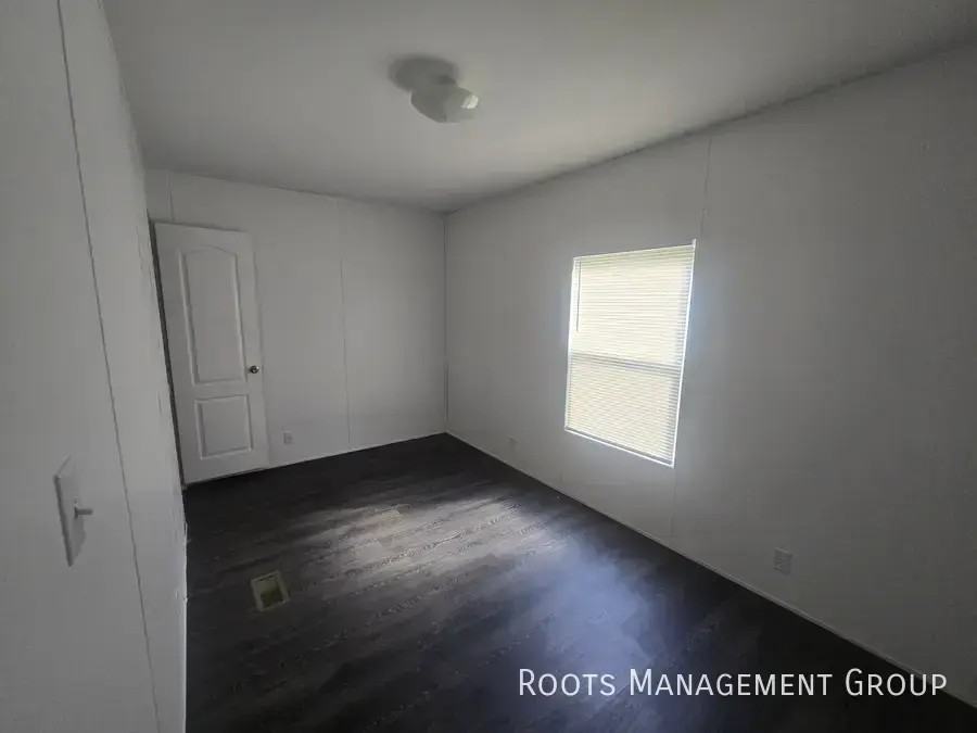 6347 Tara Blvd #49 - Photo 7 of 20