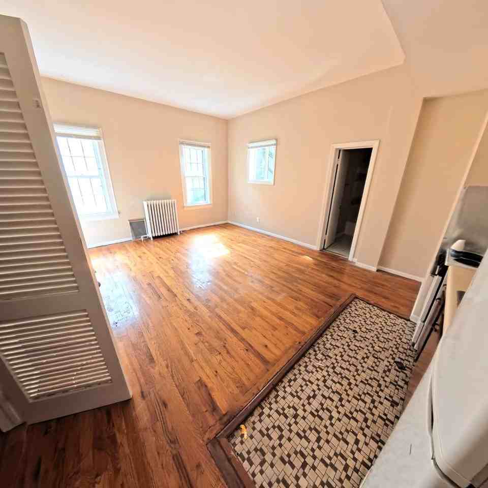 69 Merriman Street - Photo 5 of 17