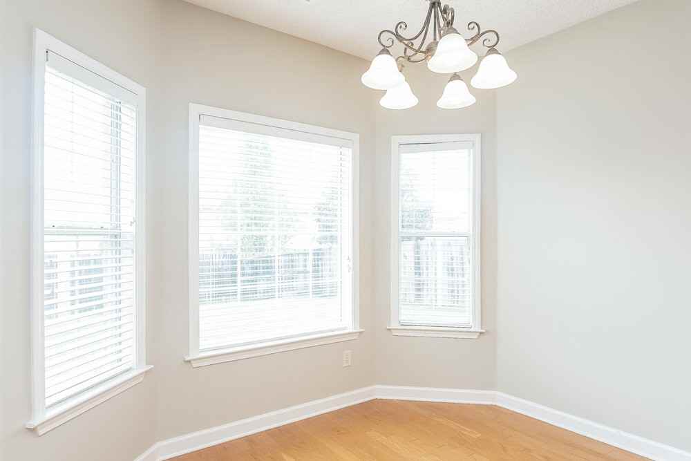 1721 Englehart St - Photo 4 of 15