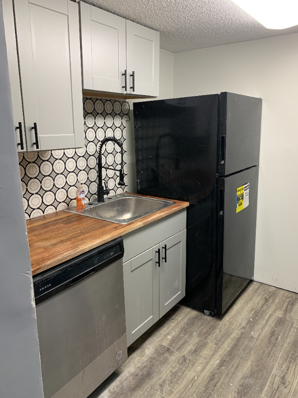 100 Lewis Dr #3D - Photo 2 of 9