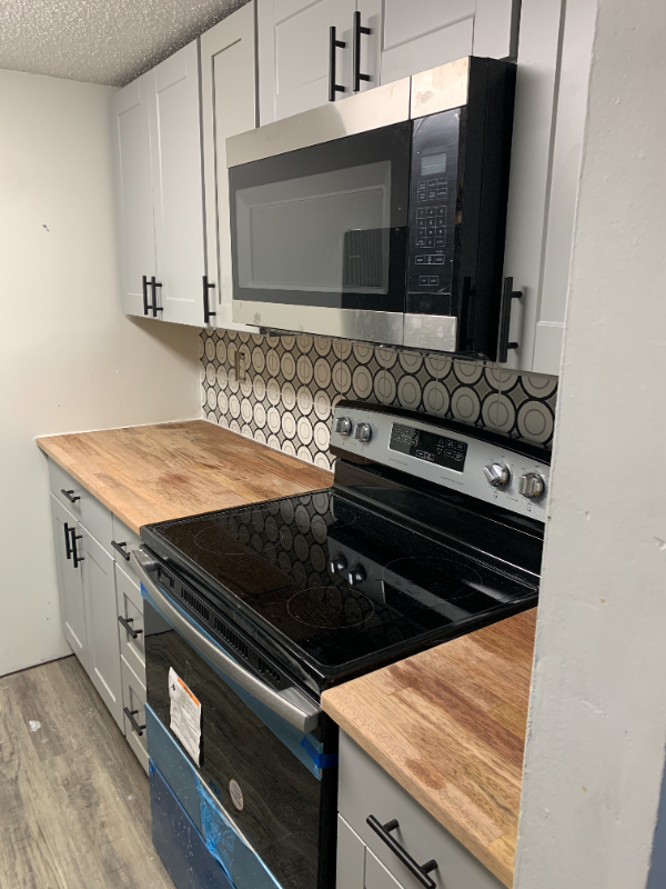 100 Lewis Dr #3D - Photo 3 of 9