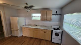 318 W Hilda St - Photo 1 of 1
