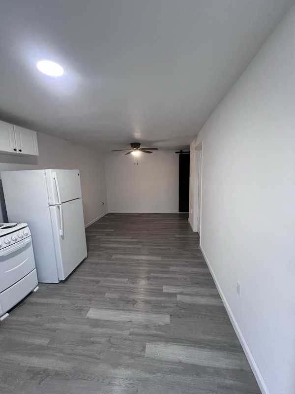 0004 Newton St #4 - Photo 2 of 8