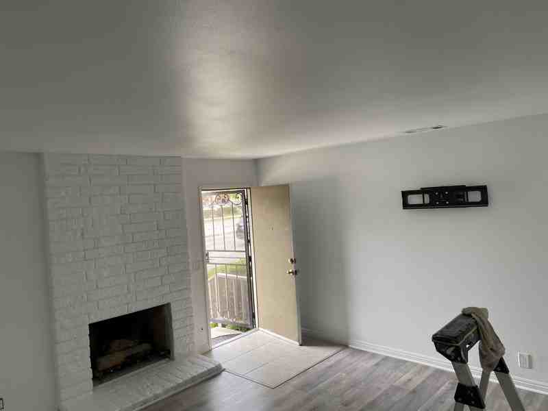 3761 Ketch Ave #B - Photo 2 of 11
