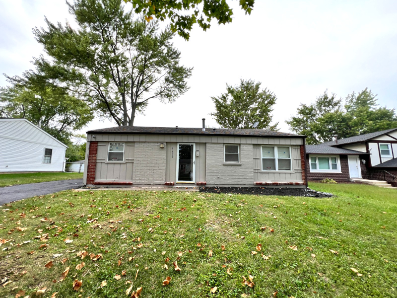 21712 Gailine Avenue