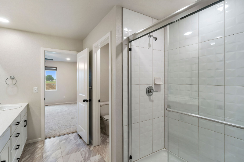 2720 Barnstormer St #6 - Photo 6 of 20