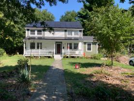 4702 Longfellow St - Photo 1 of 1