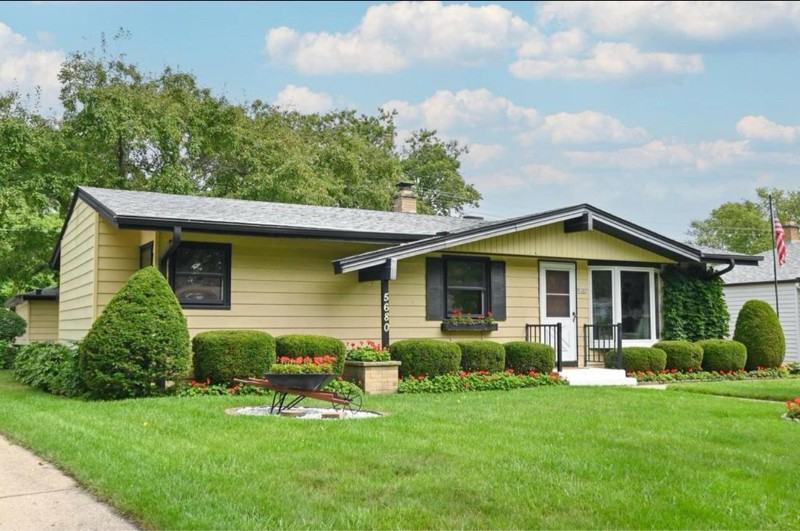 5680 S Madeline Ave - Photo 2 of 13