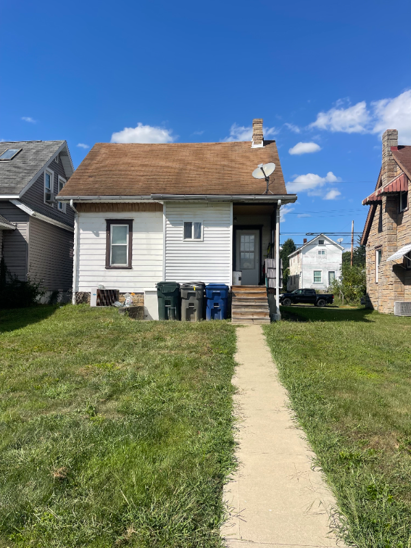 103 Hazel Ave - Photo 2 of 14