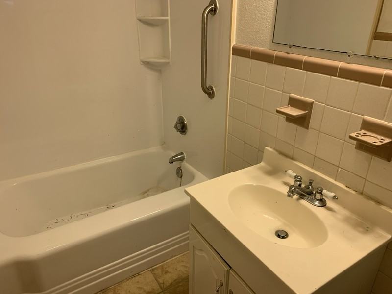 468 Massasoit Rd #1 - Photo 7 of 27