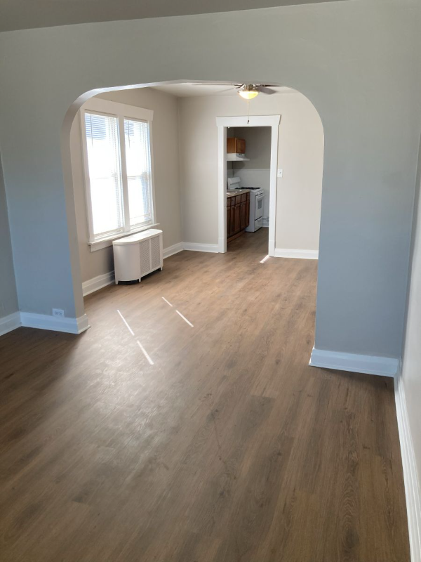 3840 Parrish Ave - Photo 2 of 11