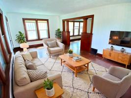 featured image of 2715 S Walnut St #NA