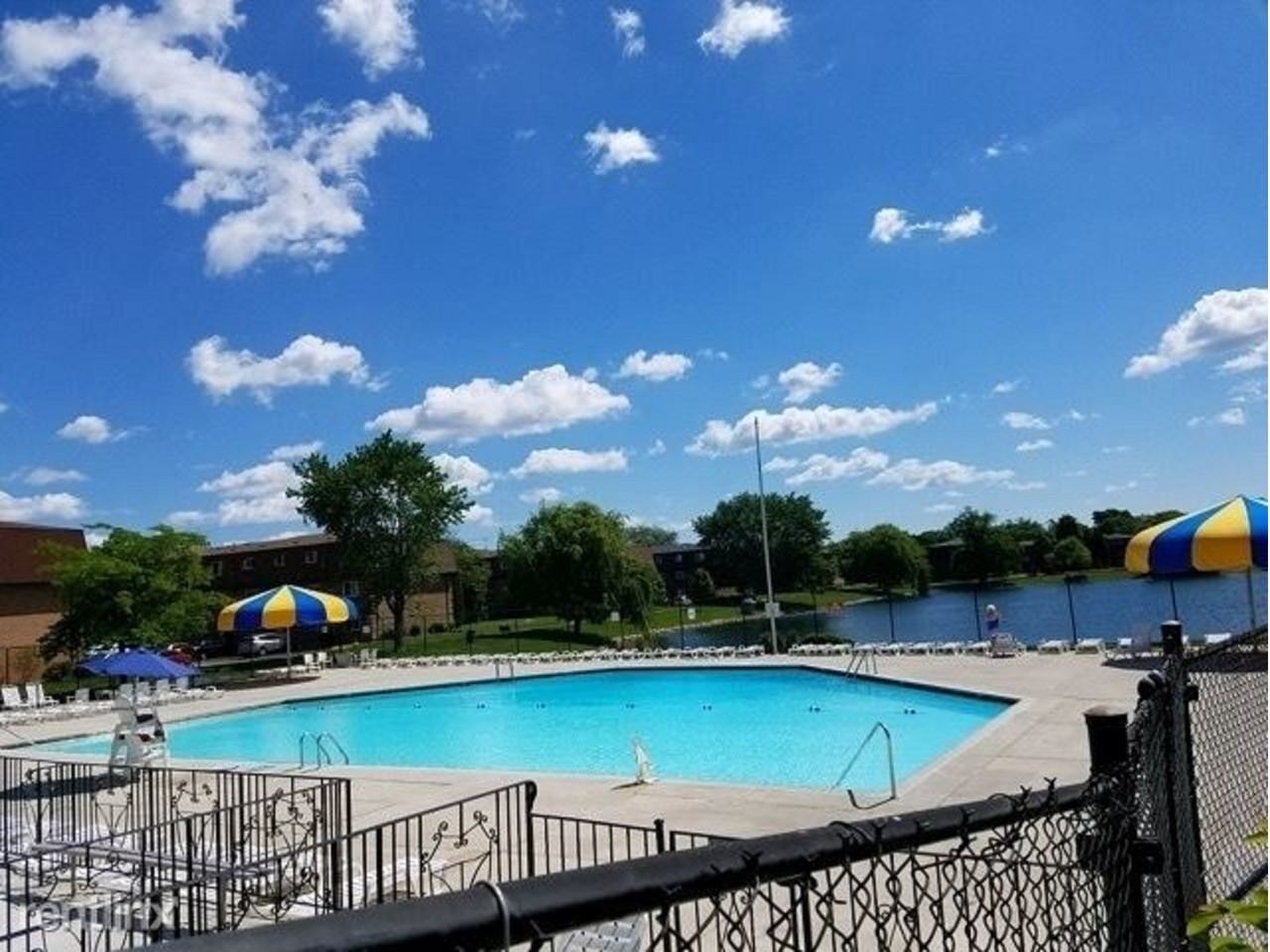 9480 Bay Colony Drive #3S