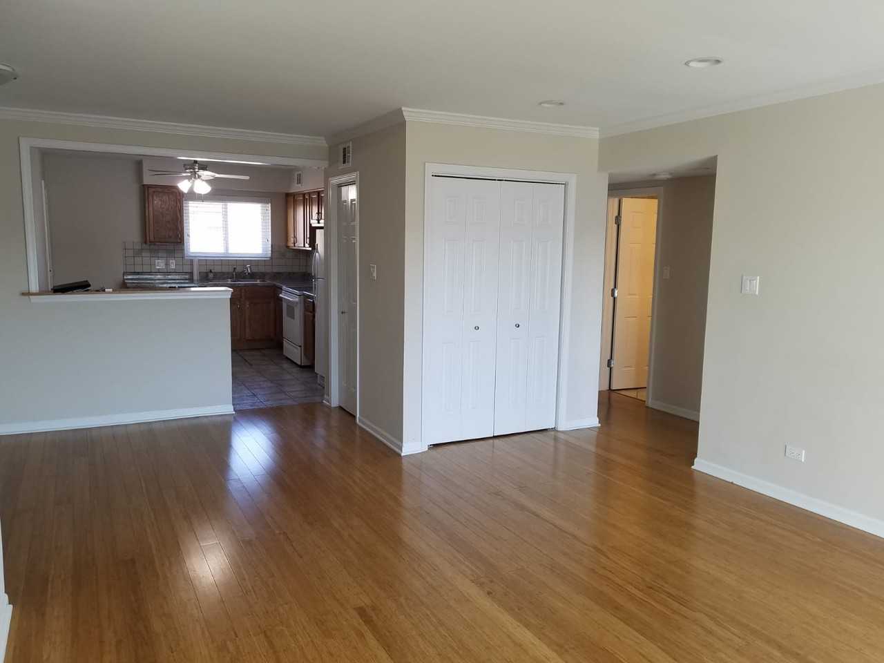 9480 Bay Colony Dr #3S - Photo 5 of 11